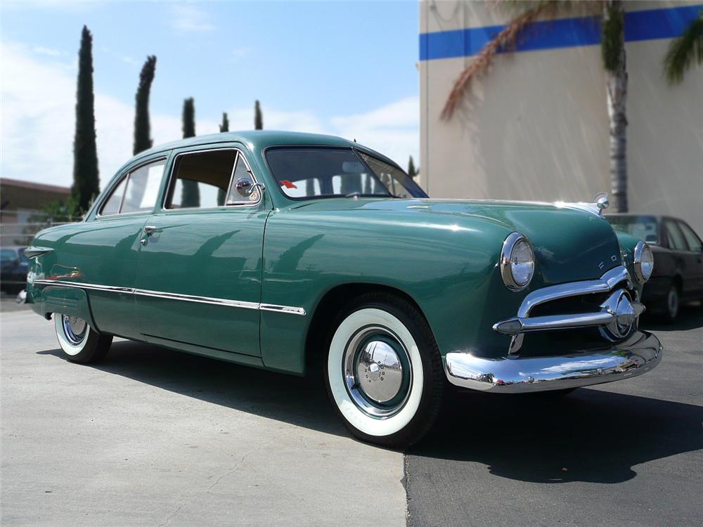 1949 FORD CUSTOM 2 DOOR COUPE