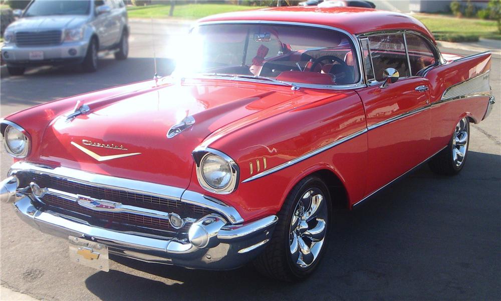 1957 CHEVROLET 210 CUSTOM 2 DOOR HARDTOP