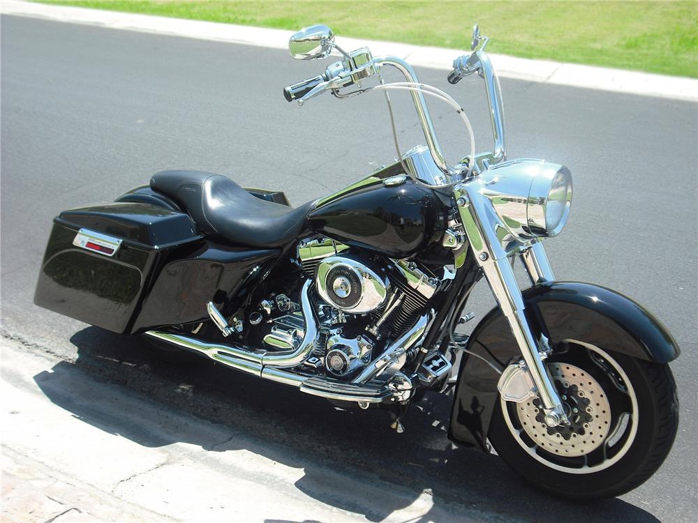 2002 HARLEY-DAVIDSON ROAD KING MOTORCYCLE