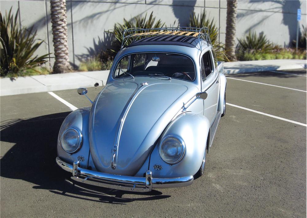 1957 VOLKSWAGEN BEETLE CUSTOM 2 DOOR W/TRAILER