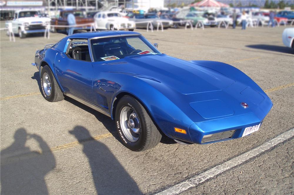 1973 CHEVROLET CORVETTE STINGRAY T-TOP