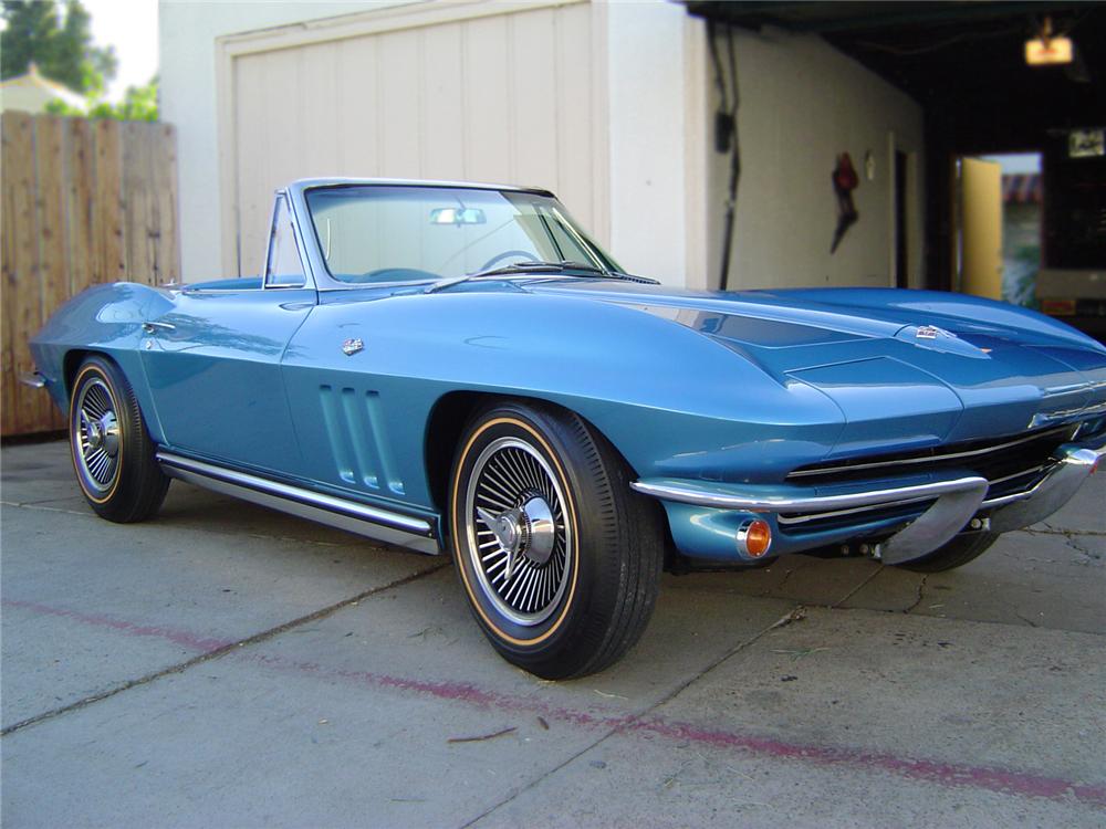 1965 CHEVROLET CORVETTE CONVERTIBLE