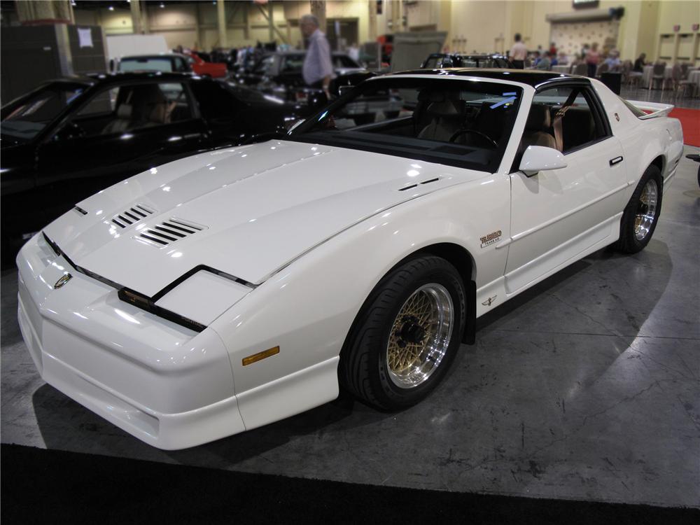 1989 PONTIAC FIREBIRD TRANS AM INDY PACE CAR