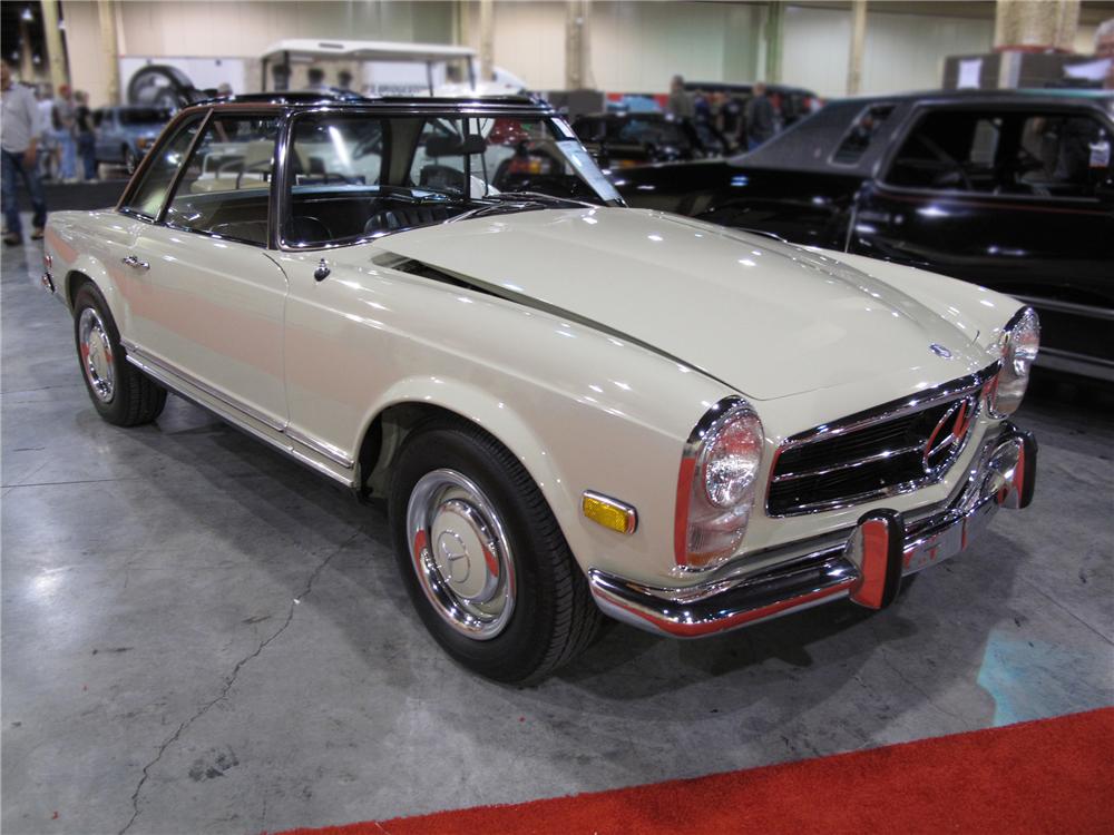 1968 MERCEDES-BENZ 250SL ROADSTER