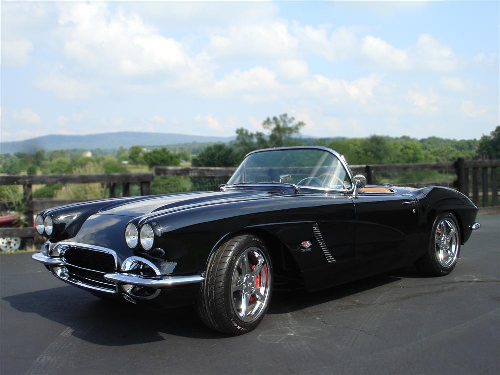 1962 CHEVROLET CORVETTE CUSTOM CONVERTIBLE