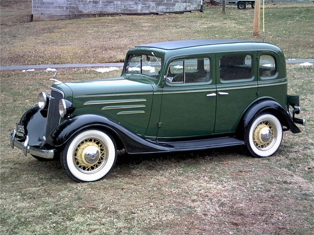 1935 CHEVROLET M49 STANDARD 4 DOOR SEDAN