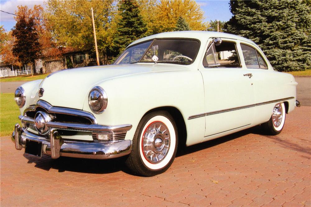 1950 FORD DELUXE CUSTOM 2 DOOR SEDAN