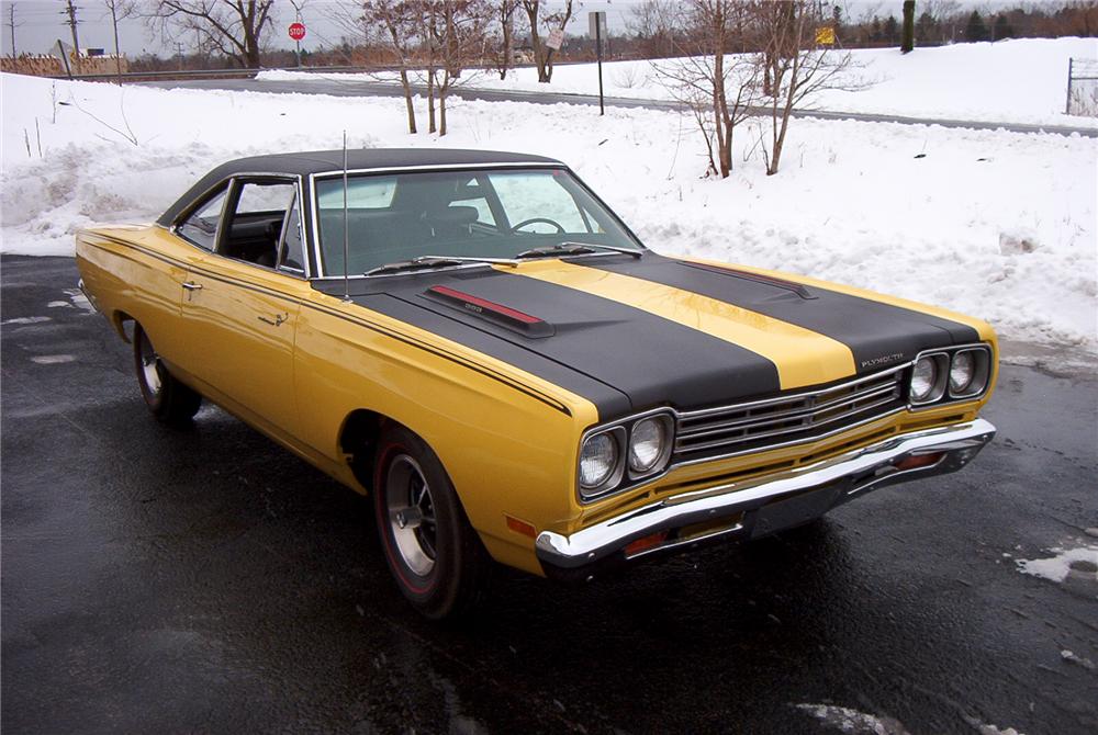 1969 PLYMOUTH ROAD RUNNER 2 DOOR COUPE