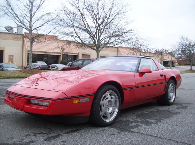 1990 CHEVROLET CORVETTE COUPE