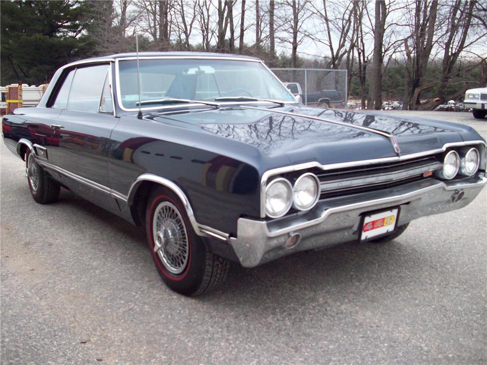 1965 OLDSMOBILE HOLIDAY 442 2 DOOR HARDTOP