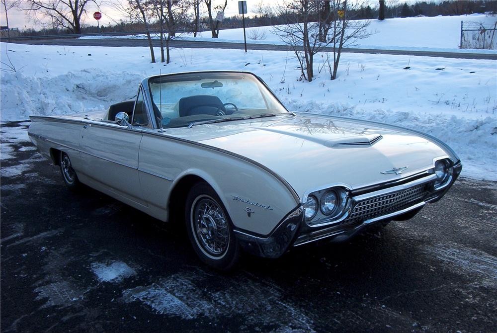 1962 FORD THUNDERBIRD 2 DOOR ROADSTER