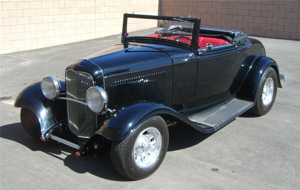 1932 FORD CUSTOM CABRIOLET