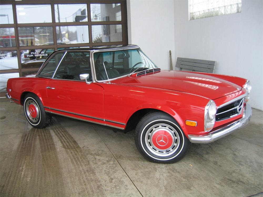 1969 MERCEDES-BENZ 280SL ROADSTER