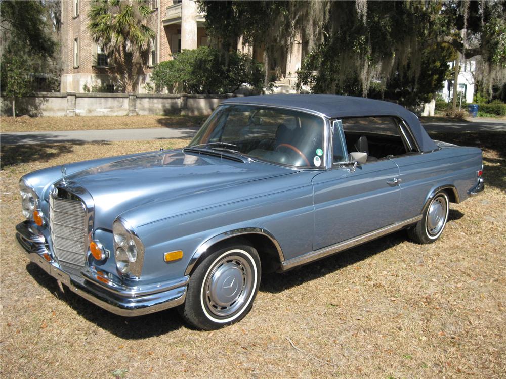 1968 MERCEDES-BENZ 280SE CABRIOLET