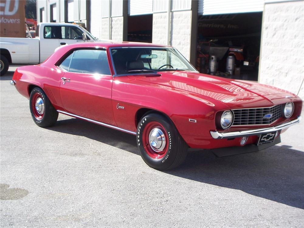 1969 CHEVROLET CAMARO CUSTOM 2 DOOR COUPE