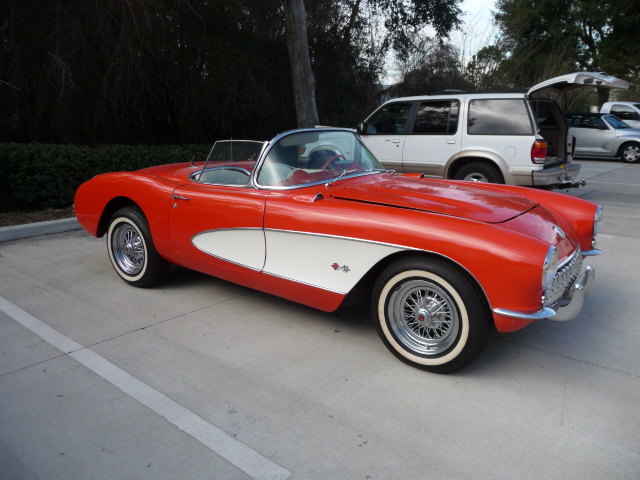 1957 CHEVROLET CORVETTE CONVERTIBLE