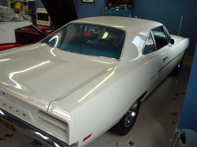 1970 PLYMOUTH ROAD RUNNER 2 DOOR HARDTOP