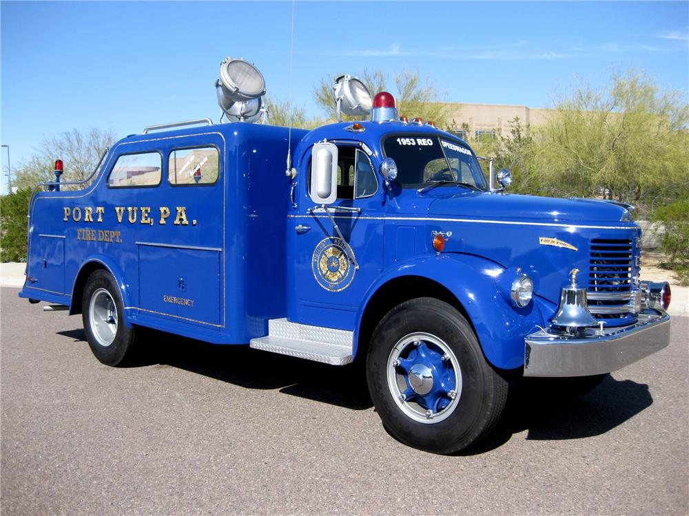 1953 REO SPEEDWAGON F-20 CUSTOM RESCUE SQUAD TRUCK