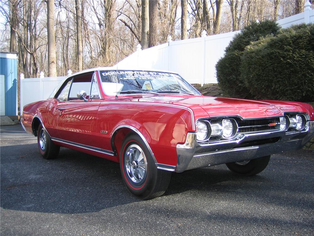 1967 OLDSMOBILE 442 W30 2 DOOR HARDTOP