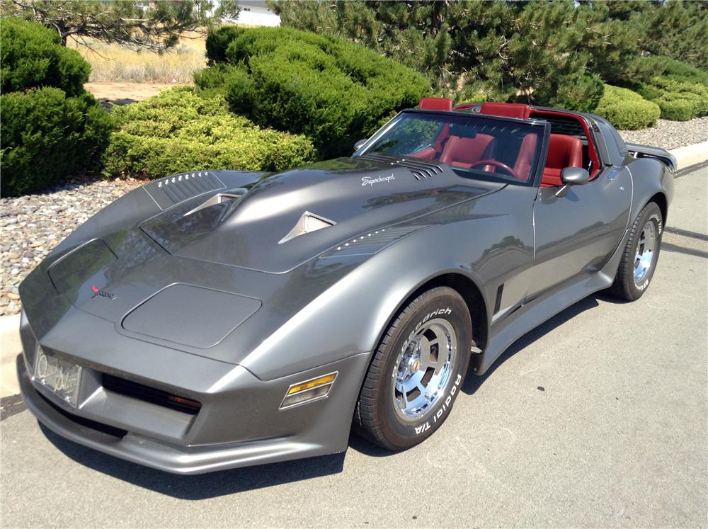 1981 CHEVROLET CORVETTE CUSTOM 2 DOOR COUPE