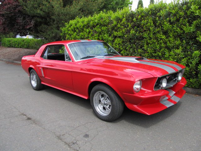 1967 FORD MUSTANG CUSTOM 2 DOOR COUPE