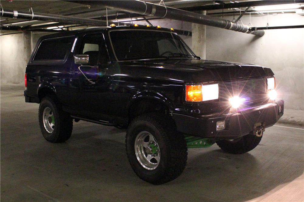 1989 FORD BRONCO CUSTOM SUV