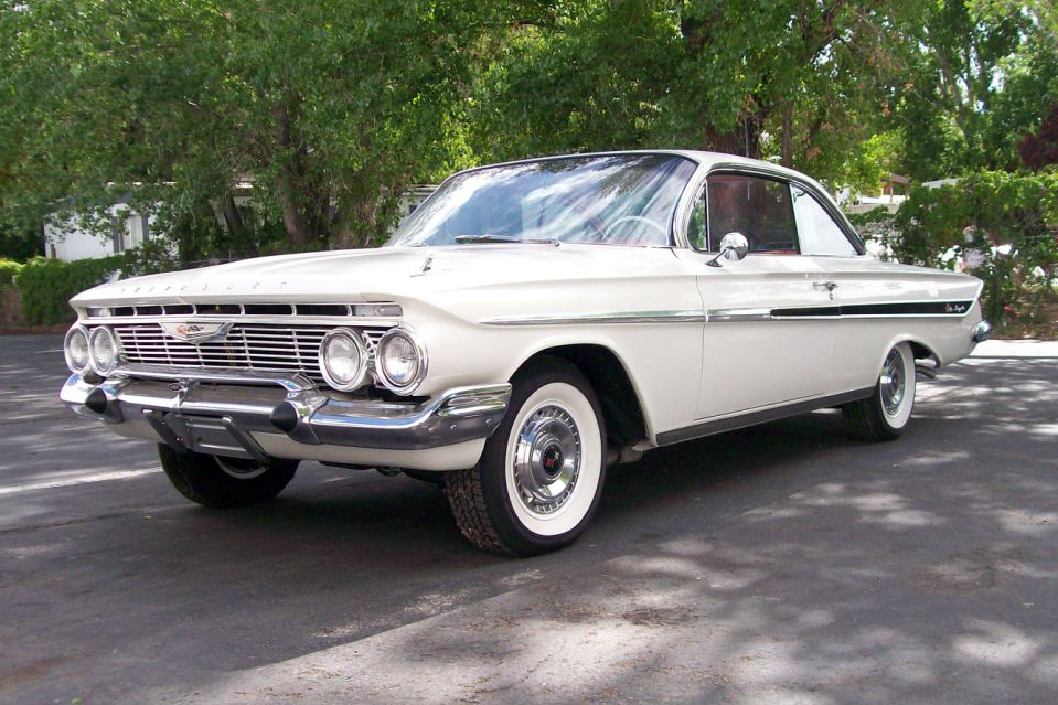 1961 CHEVROLET IMPALA 2 DOOR BUBBLE TOP