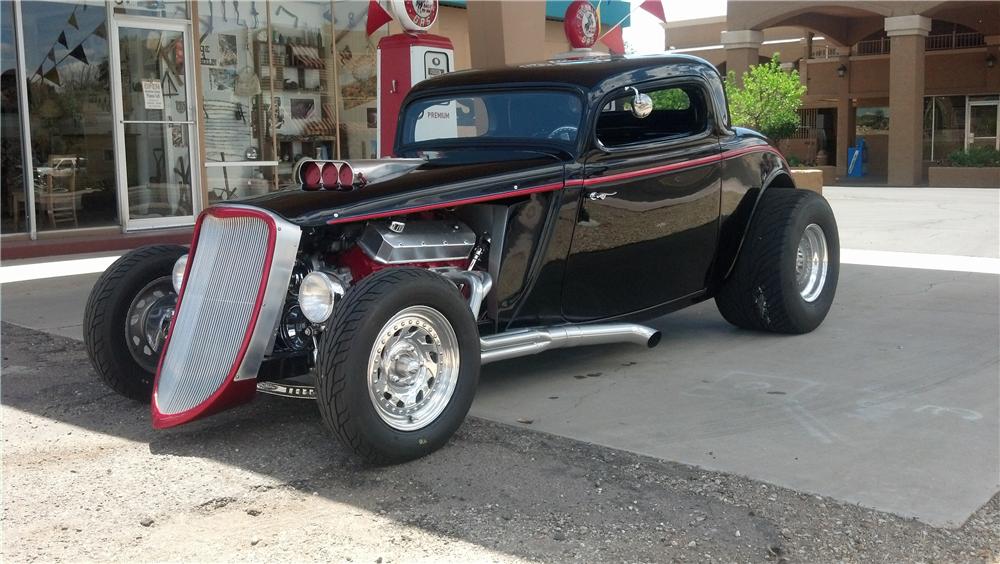 1933 FORD 3 WINDOW CUSTOM COUPE