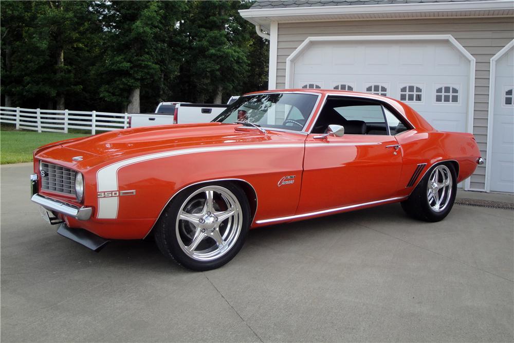 1969 CHEVROLET CAMARO CUSTOM 2 DOOR COUPE