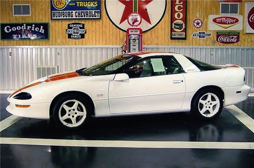 1997 CHEVROLET CAMARO Z/28 SS LT4 COUPE