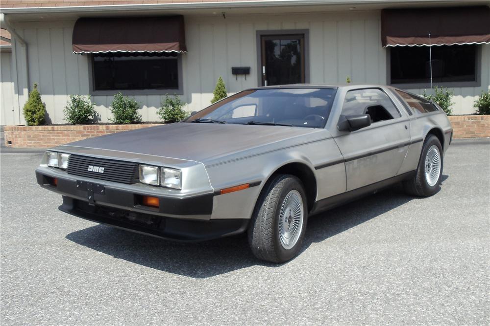 1981 DELOREAN DMC-12 GULLWING COUPE