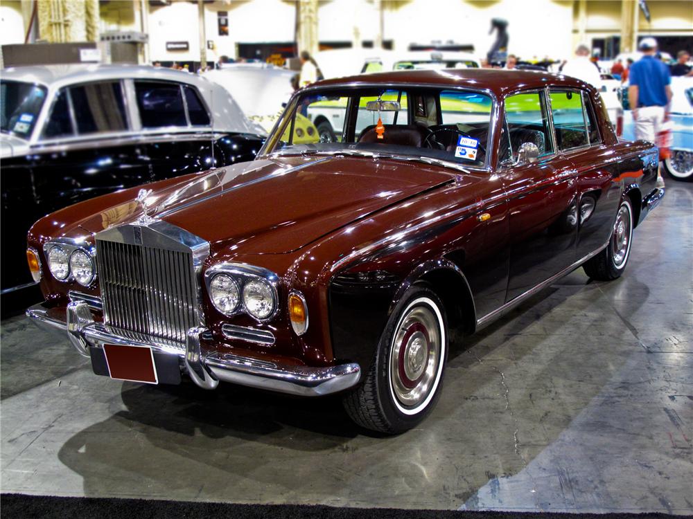 1967 ROLLS-ROYCE SILVER SHADOW 4 DOOR SEDAN