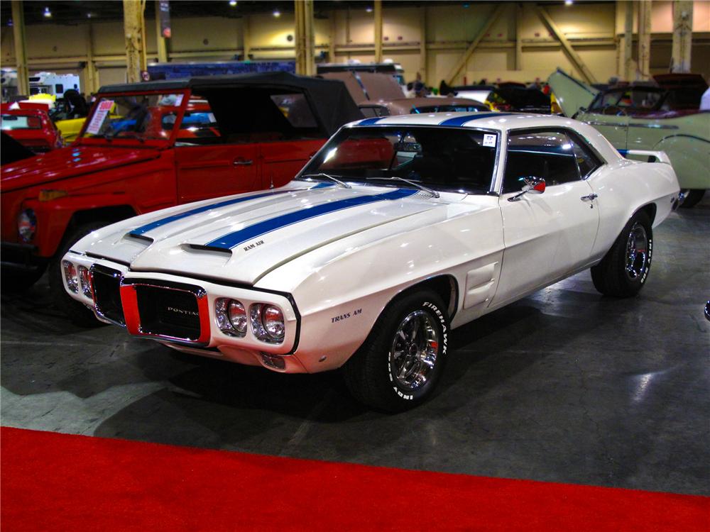 1969 PONTIAC FIREBIRD TRANS AM RE-CREATION