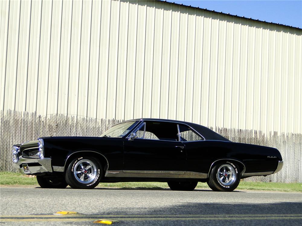 1967 PONTIAC GTO 2 DOOR COUPE