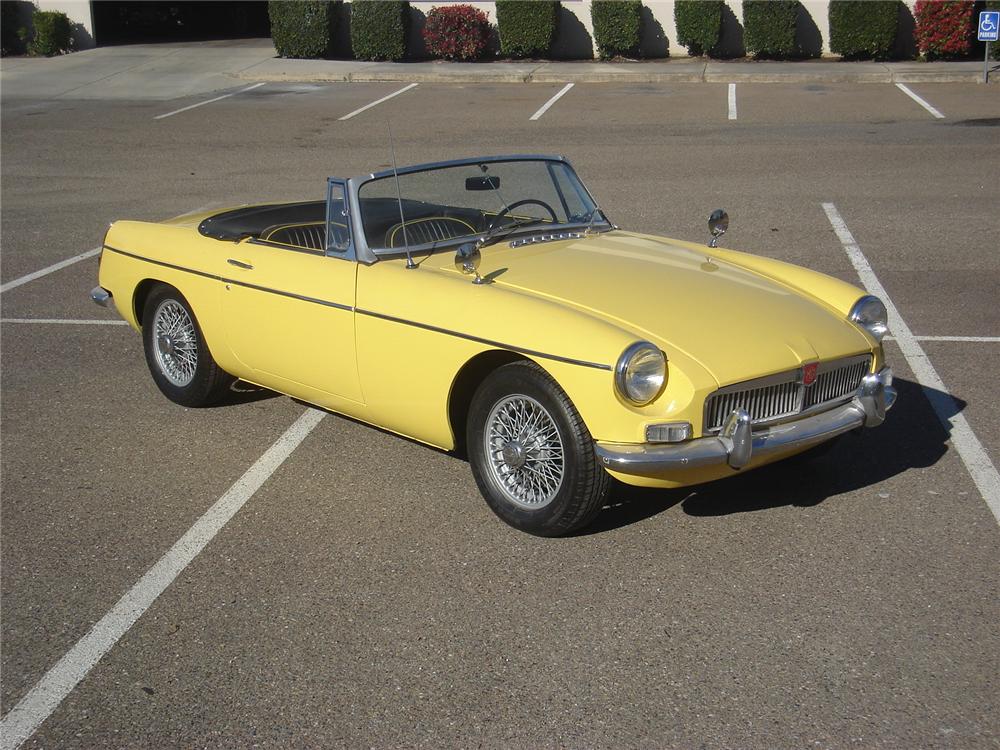 1967 MG B CONVERTIBLE