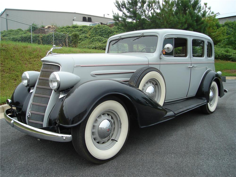 1934 OLDSMOBILE 4 DOOR SEDAN