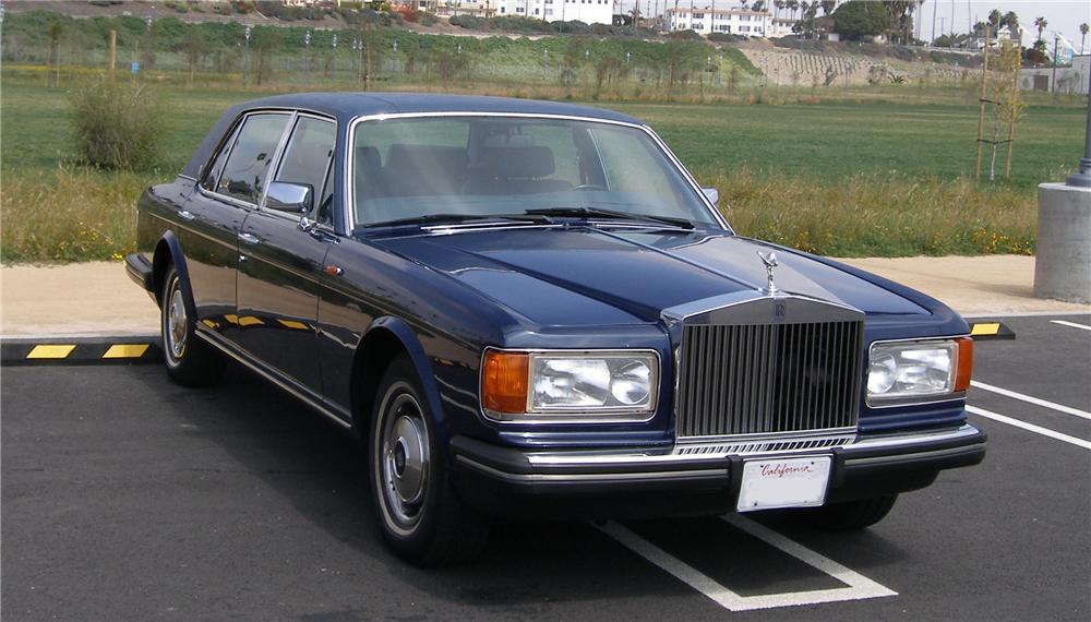 1985 ROLLS-ROYCE SILVER SPUR 4 DOOR SEDAN