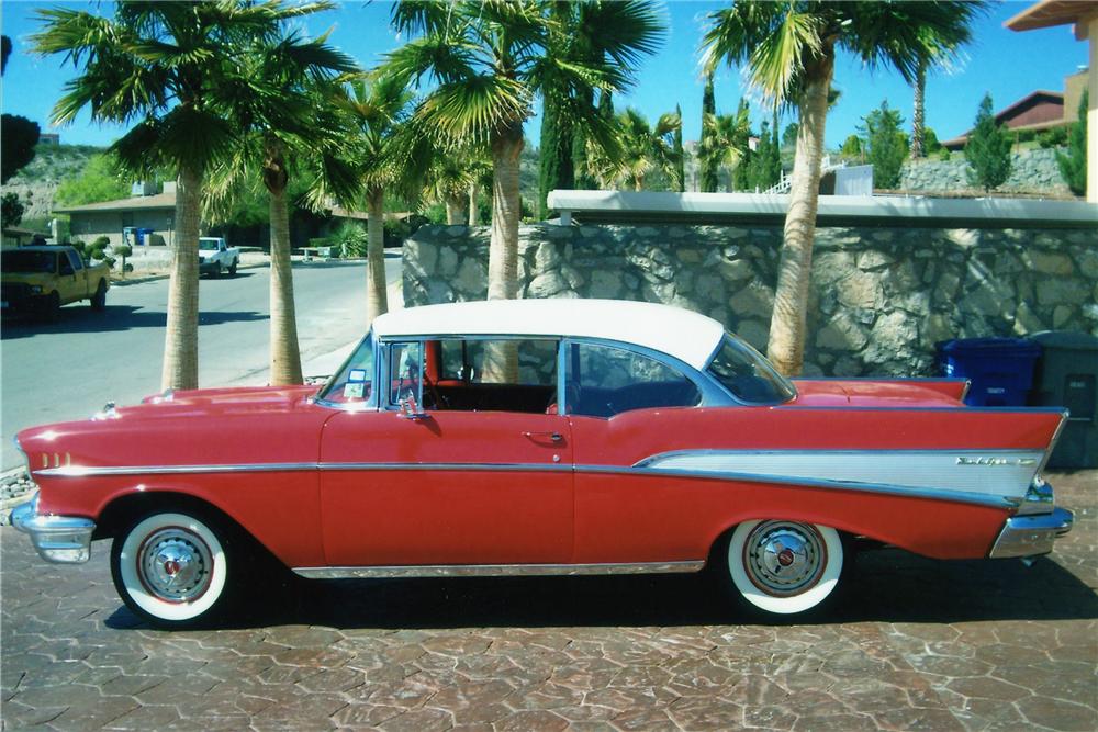 1957 CHEVROLET BEL AIR 2 DOOR HARDTOP