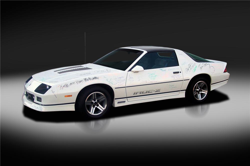 1985 CHEVROLET CAMARO IROC Z 2 DOOR COUPE