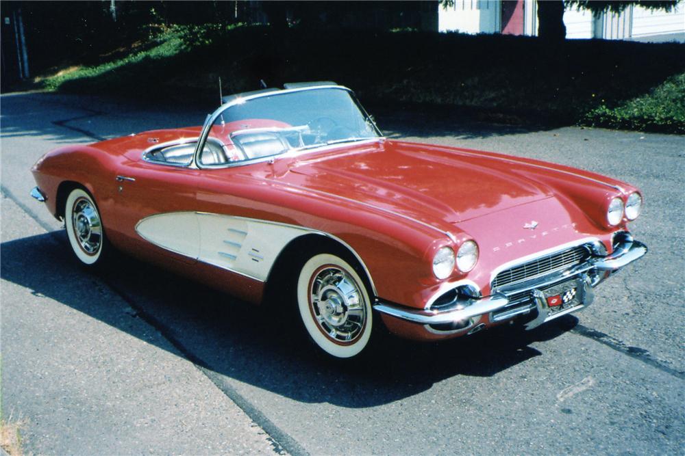 1961 CHEVROLET CORVETTE CONVERTIBLE