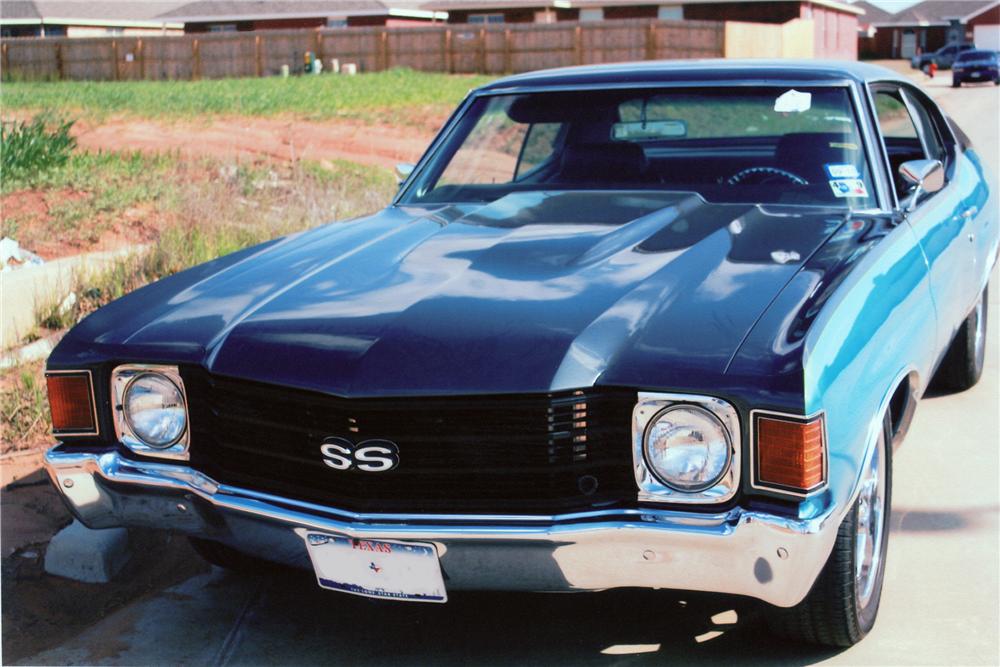 1972 CHEVROLET CHEVELLE CUSTOM 2 DOOR COUPE