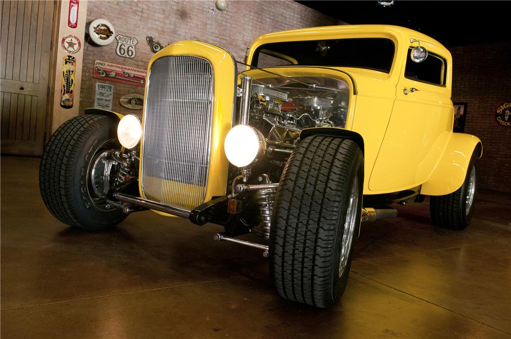 1932 FORD 3 WINDOW CUSTOM COUPE