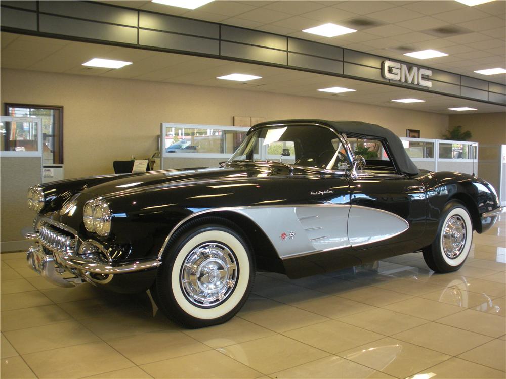 1960 CHEVROLET CORVETTE CONVERTIBLE