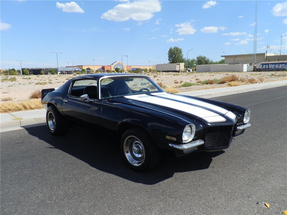 1971 CHEVROLET CAMARO CUSTOM 2 DOOR COUPE