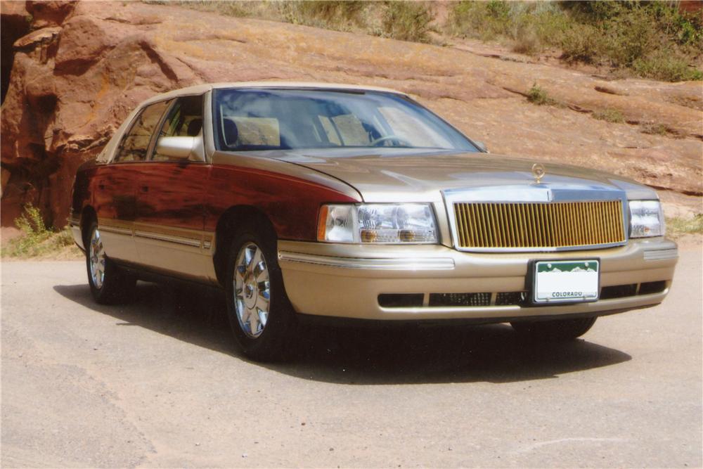 1998 CADILLAC DE VILLE CUSTOM 4 DOOR SEDAN