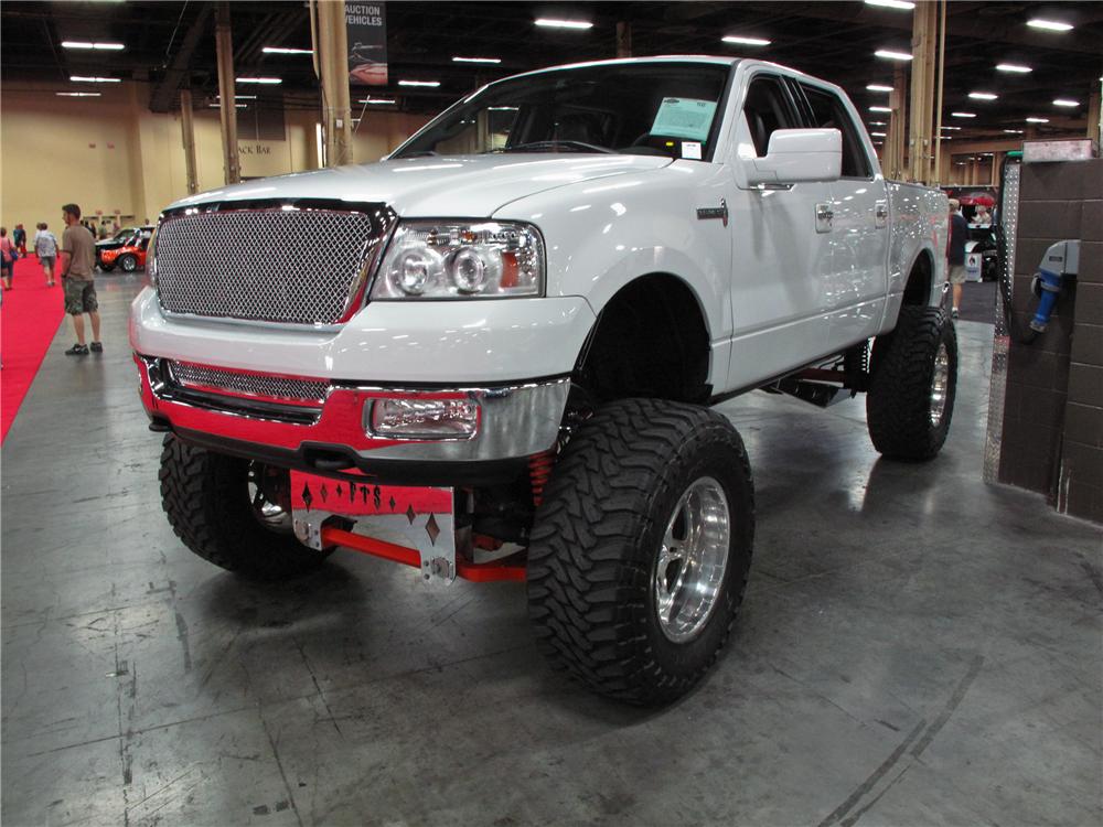 2004 FORD F-150 CUSTOM PICKUP