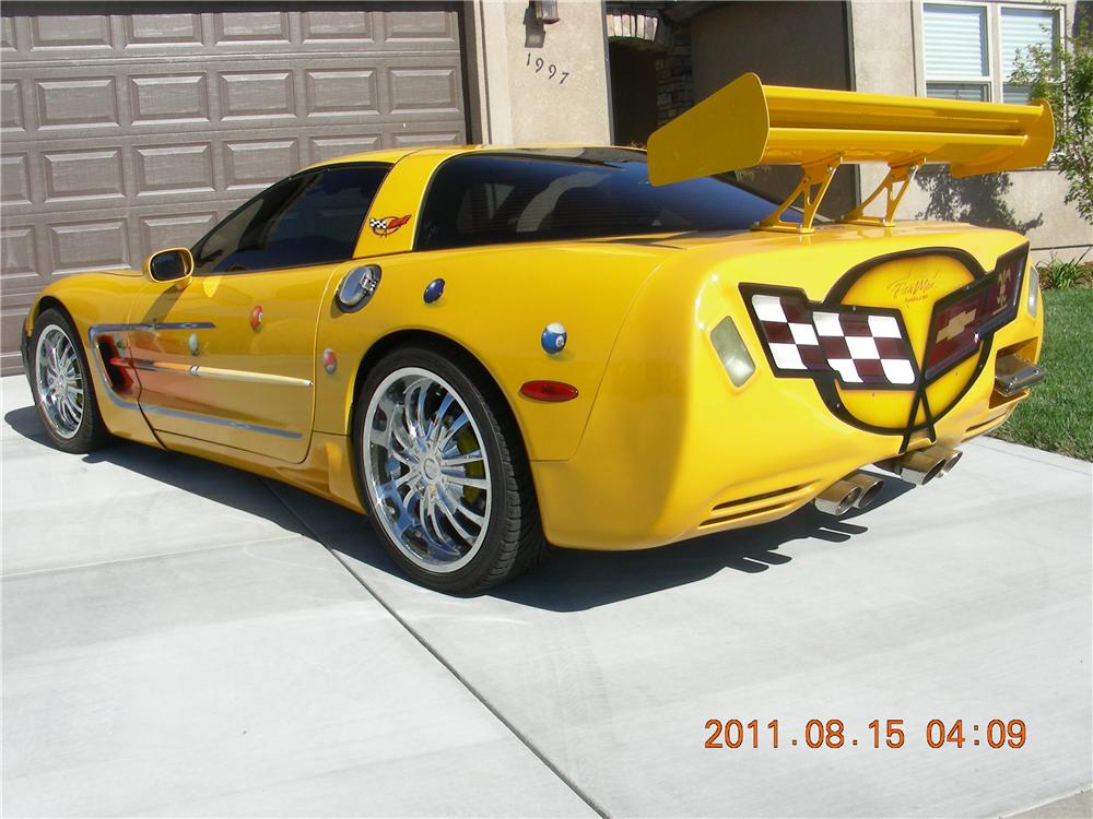 2000 CHEVROLET CORVETTE CUSTOM COUPE