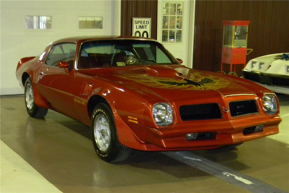 1976 PONTIAC TRANS AM 2 DOOR COUPE