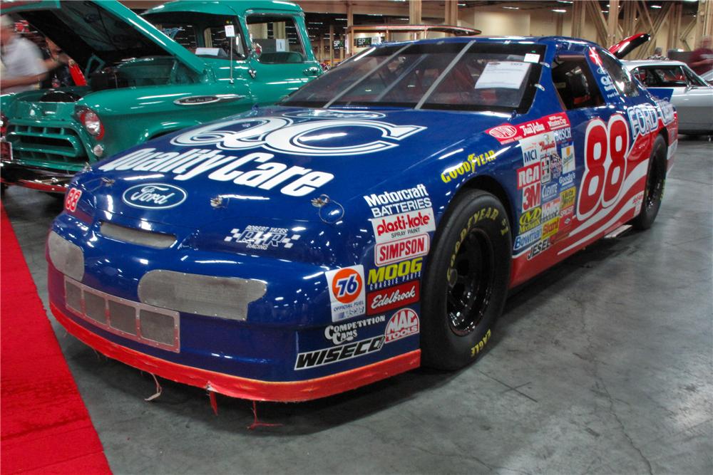 1996 FORD TAURUS RACE CAR