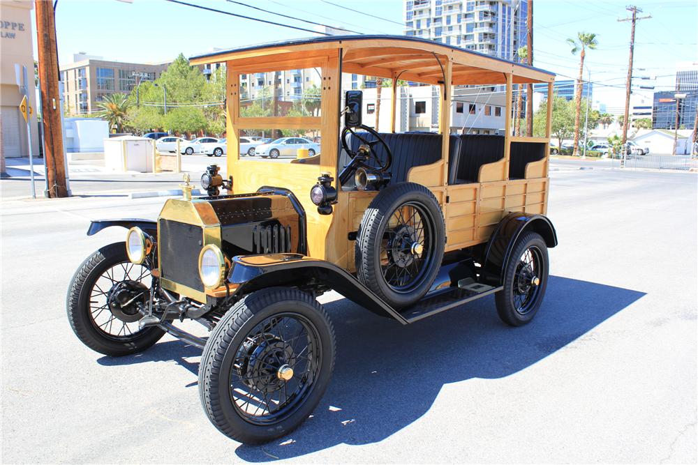 1915 FORD MODEL T CUSTOM WOODY SEDAN